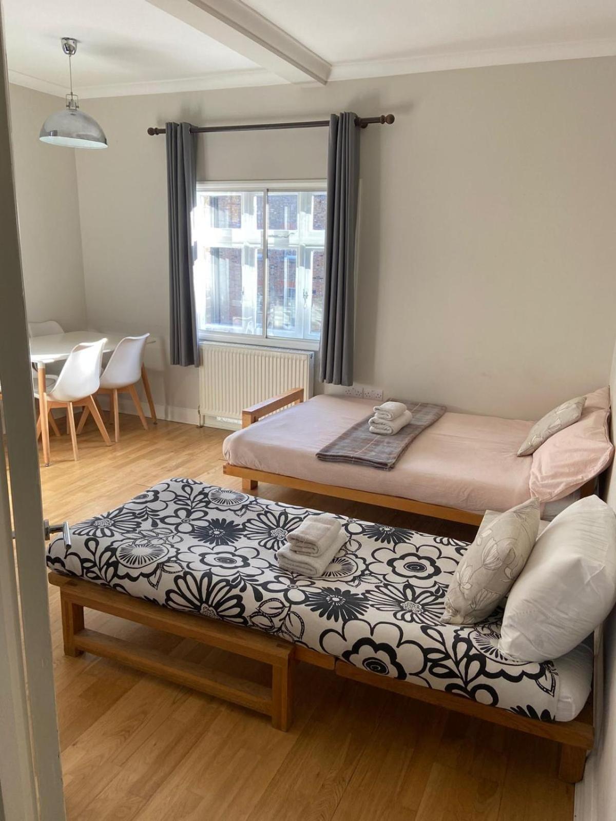 Period Apartment On South Bank London Kültér fotó